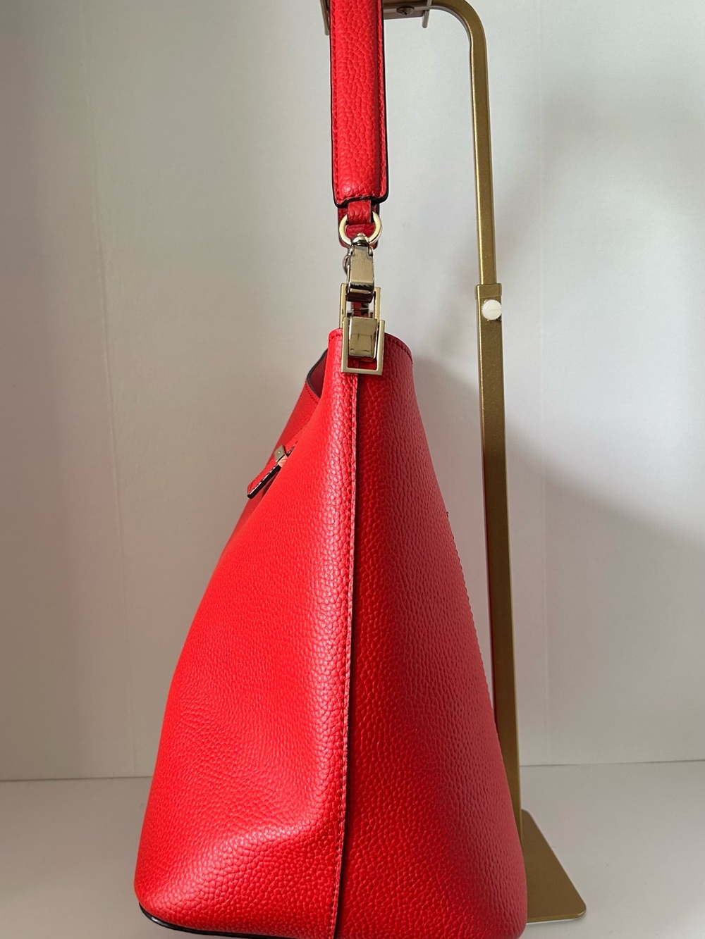 kate spade Red Pebbled Leather Shoulder Hobo - Picture 3 of 15